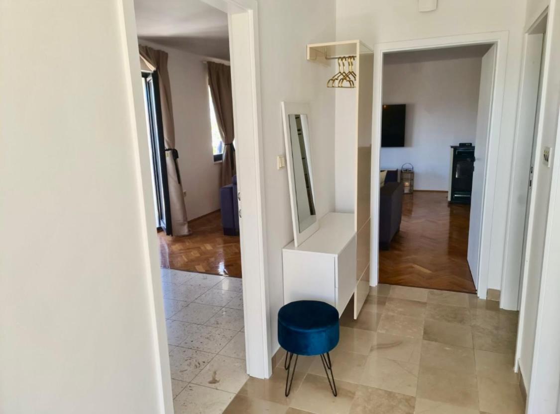 Apartments Mia Okrug Gornji Bagian luar foto