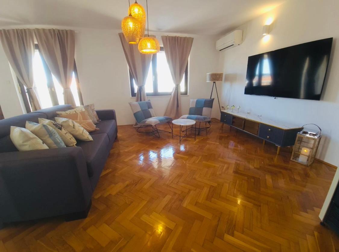 Apartments Mia Okrug Gornji Bagian luar foto