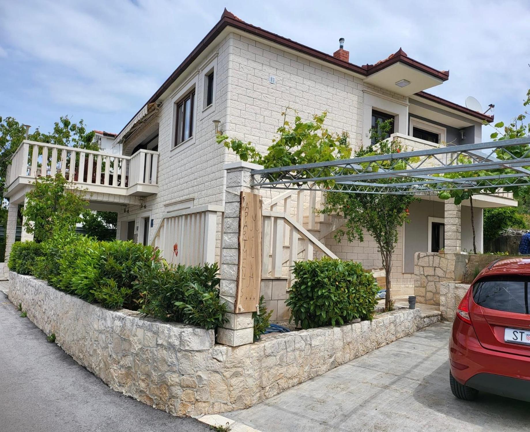 Apartments Mia Okrug Gornji Bagian luar foto